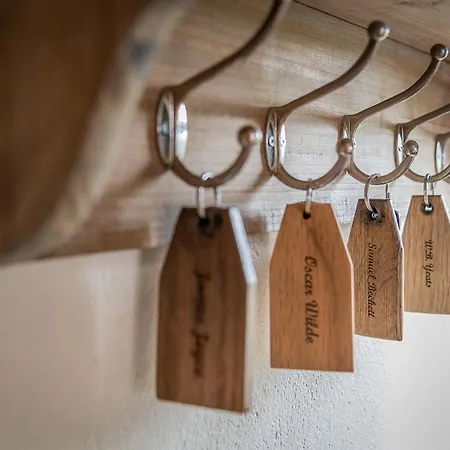 Bed & Breakfast View