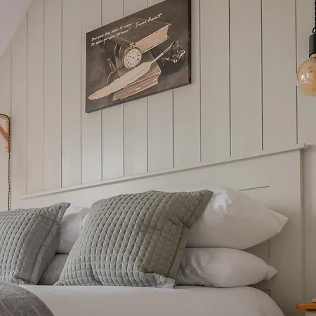 View Bed & Breakfast 3*