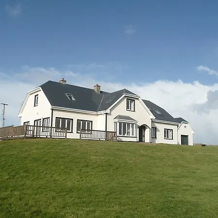 View 3* Doolin